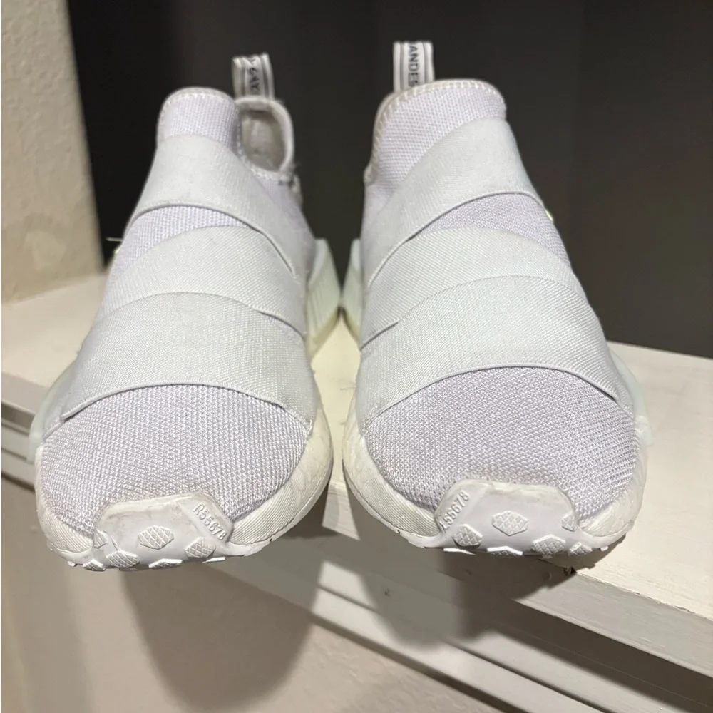 Size 9 - adidas NMD_R1 White Almost Lime W Women Sneakers GW5699 - Picture 9 of 9